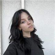 Offro ripetizioni ai bambini di elementari, grazie all’esperienza come assistente scolastica, appassionata, paziente e sorridente